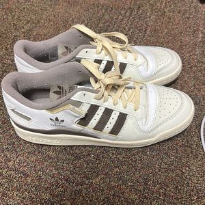 Adidas Forum Lows - Light Brown Colorway
